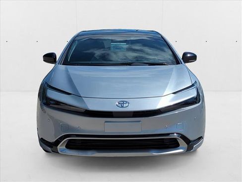 New 2026 Toyota Prius Plug-In Hybrid FWD image 2