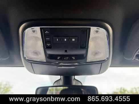 Used 2020 Jeep Grand Cherokee Altitude AWD/4WD image 28