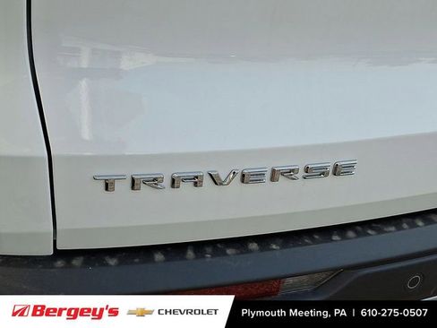 New 2025 Chevrolet Traverse LT w/ Driver Confidence Package image 13
