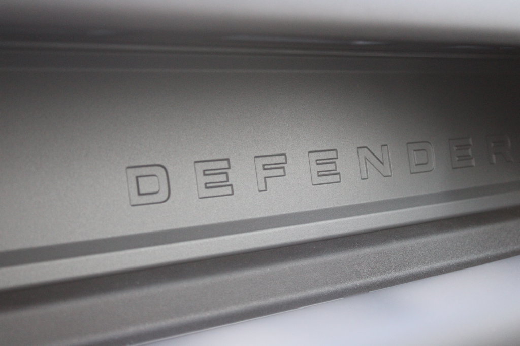 New 2026 Land Rover Defender 110 S AWD/4WD image 28