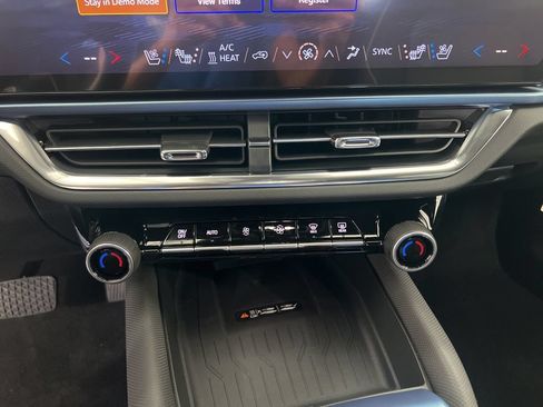 New 2026 Chevrolet Equinox EV LT w/ Convenience Package II FWD image 16