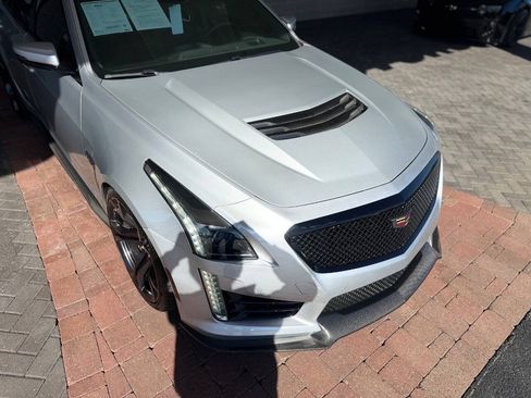 Used 2016 Cadillac CTS V w/ Luxury Package RWD image 31