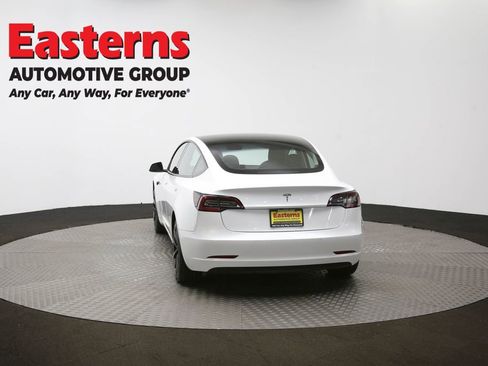 Used 2021 Tesla Model 3 Standard Range Plus image 35