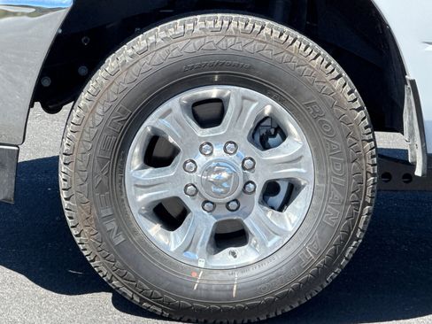 New 2026 RAM 3500 Tradesman w/ Chrome Appearance Group A AWD/4WD image 23