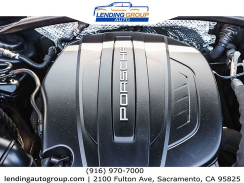 Used 2018 Porsche Macan image 26
