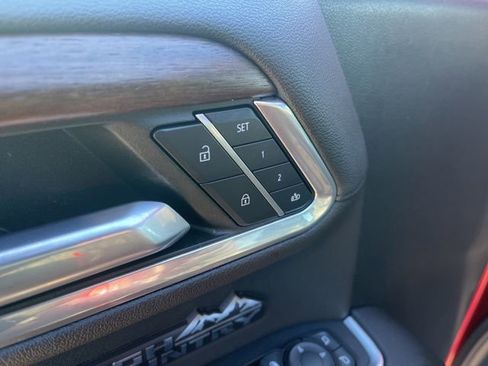 Used 2023 Chevrolet Silverado 1500 High Country w/ High Country Premium Package image 15