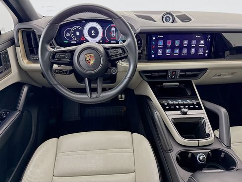 Certified 2024 Porsche Cayenne S AWD/4WD image 26