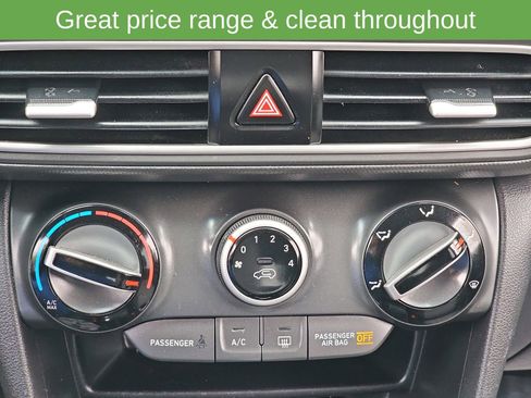 Used 2018 Hyundai Kona SEL FWD image 25