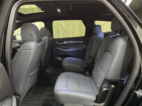 Used 2023 Buick Enclave Essence w/ Experience Buick Package AWD/4WD image 30