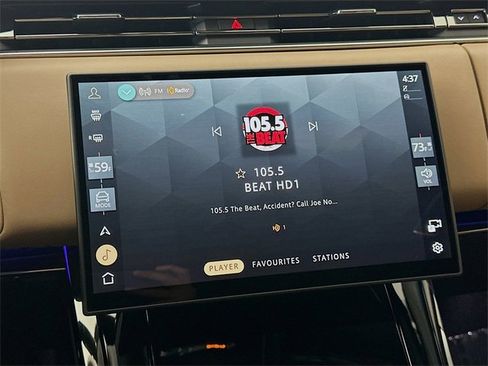 Used 2025 Land Rover Range Rover Sport Autobiography image 14