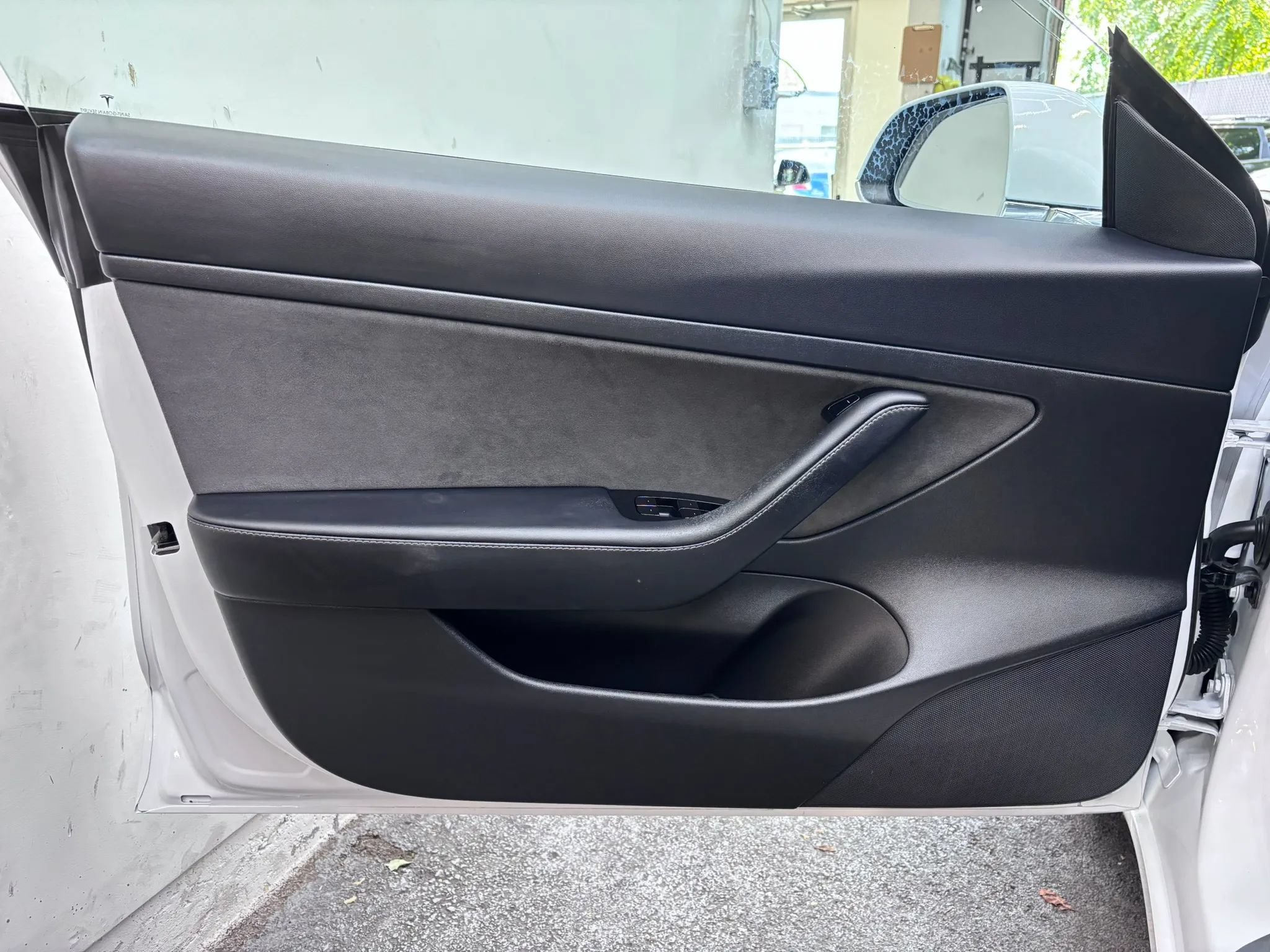 Used 2020 Tesla Model 3 Standard Range Plus RWD image 19