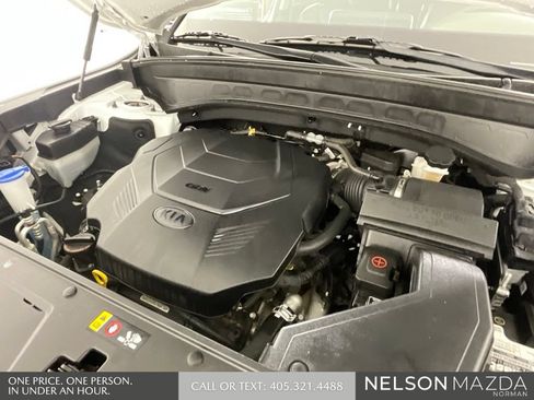 Used 2021 Kia Telluride SX w/ Towing Package FWD image 55