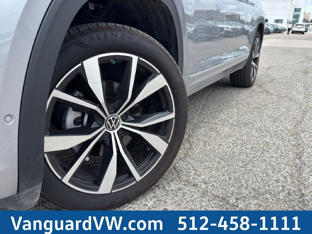 New 2025 Volkswagen Atlas SEL Premium R-Line AWD/4WD image 7
