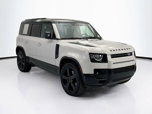 New 2026 Land Rover Defender 110 X-Dynamic SE AWD/4WD image 3