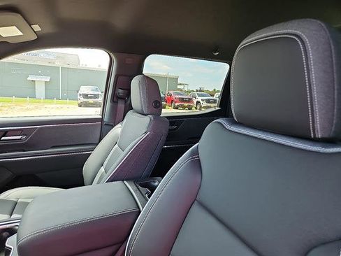 New 2026 GMC Sierra EV Elevation image 7