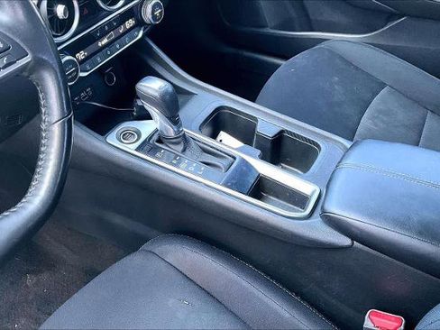 Certified 2022 Nissan Sentra SV w/ All-Weather Package image 16