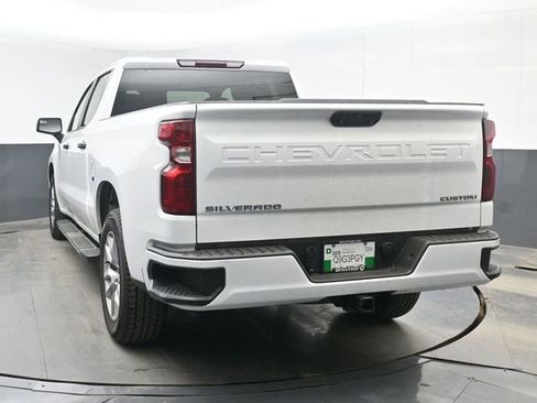 Used 2022 Chevrolet Silverado 1500 Custom RWD image 12