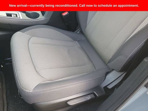 Used 2024 Subaru Crosstrek 2.0i Premium AWD/4WD image 3