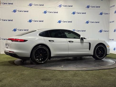Used 2021 Porsche Panamera image 5