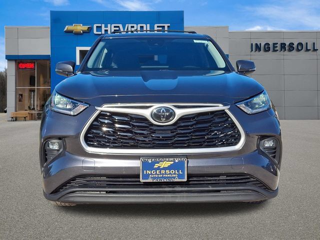 Used 2020 Toyota Highlander LE AWD/4WD image 20