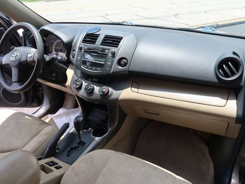 Used 2011 Toyota RAV4 2WD w/ Base L4 Extra Value Pkg image 10