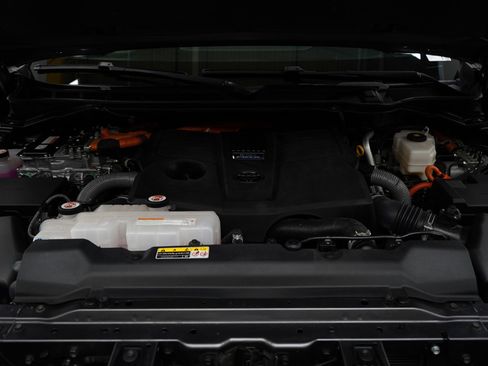 Used 2024 Toyota Sequoia Limited image 26