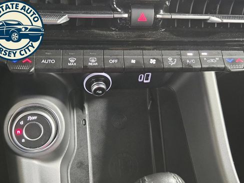 Used 2024 Alfa Romeo Tonale Ti w/ Active Assist Package AWD/4WD image 16