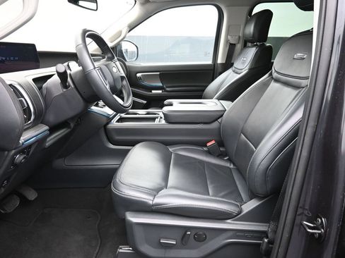 Certified 2025 Ford Expedition Max Platinum AWD/4WD image 21