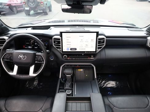 Used 2024 Toyota Tundra Platinum image 15