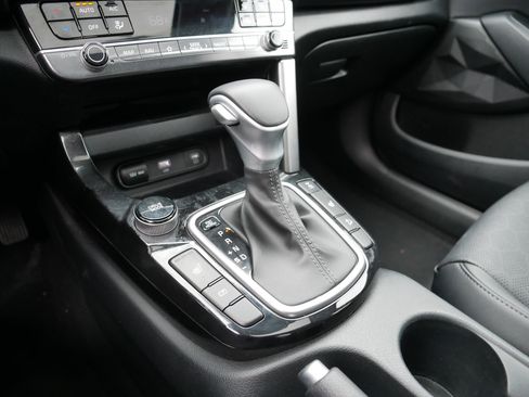 Certified 2024 Kia Seltos EX AWD/4WD image 24