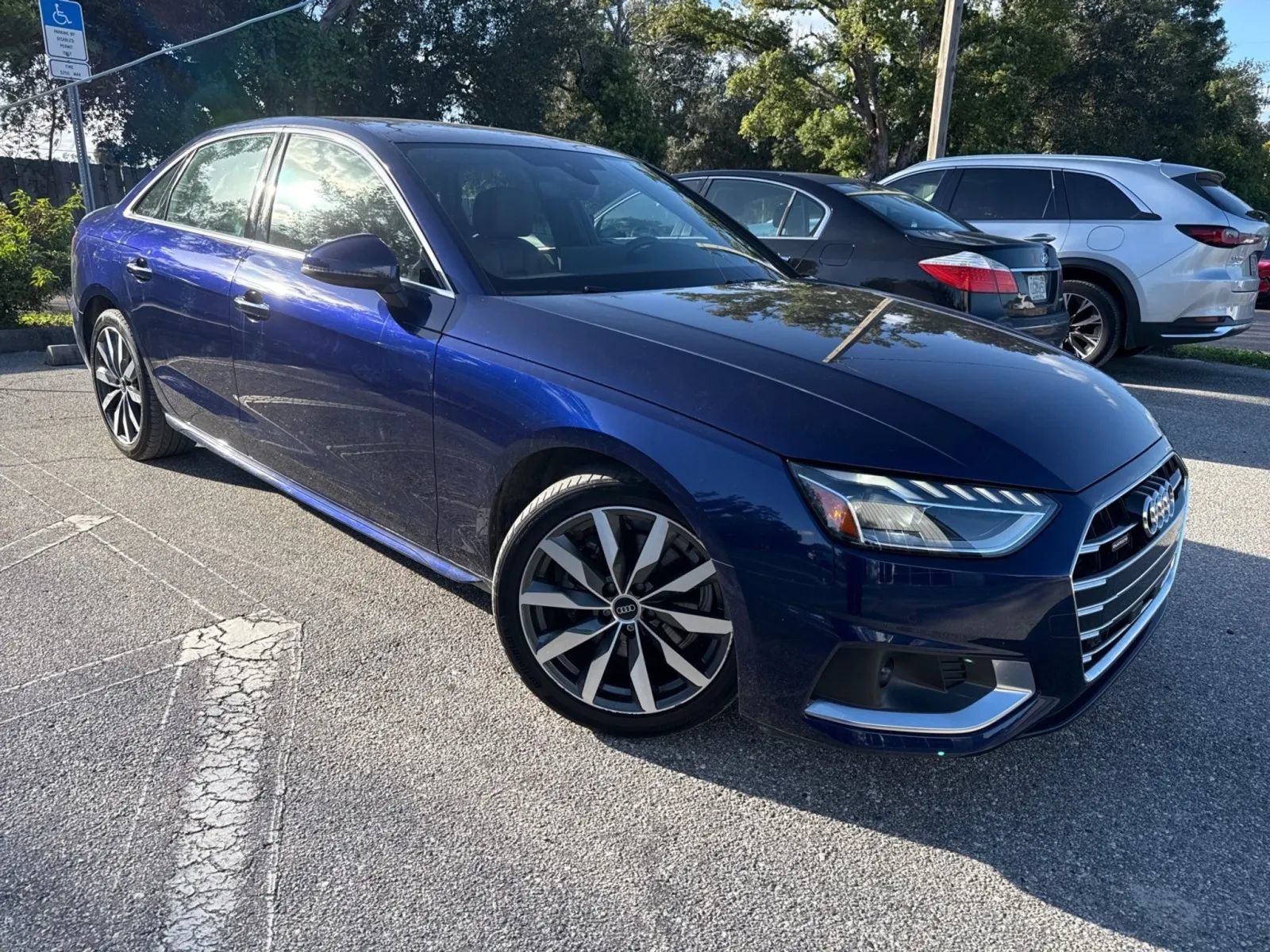 Used 2023 Audi A4 2.0T Premium w/ Convenience Package AWD/4WD image 6