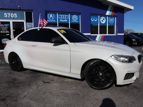 Used 2015 BMW M235i Coupe RWD image 4