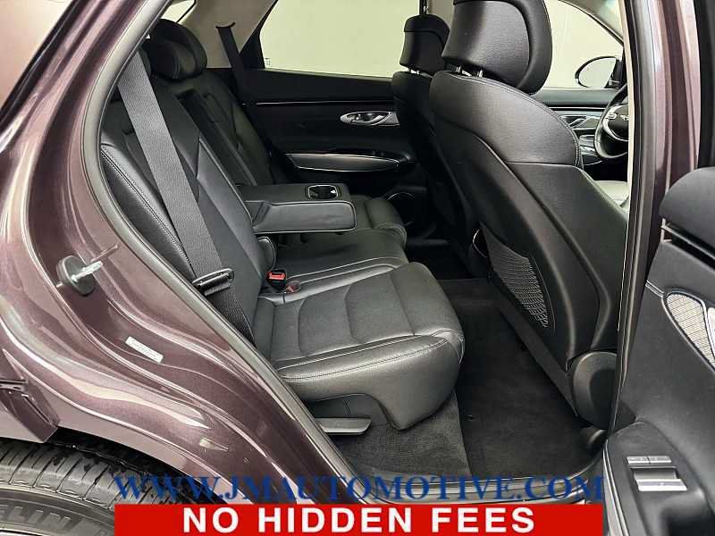 Used 2022 Genesis GV70 2.5T w/ Select Package AWD/4WD image 18