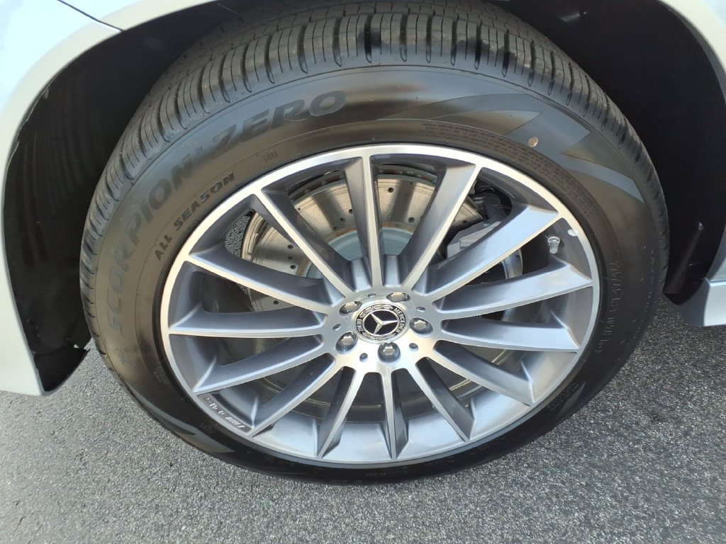 Certified 2026 Mercedes-Benz GLE 350 4MATIC image 10