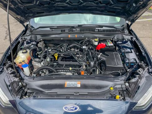Used 2020 Ford Fusion SE FWD image 13