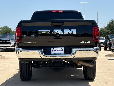 Used 2026 RAM 2500 Big Horn AWD/4WD image 8