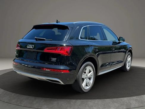 Used 2019 Audi Q5 2.0T Premium Plus w/ Premium Plus Package AWD/4WD image 5