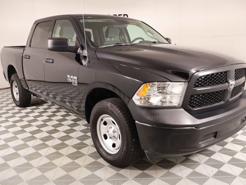 Used 2024 RAM 1500 Tradesman w/ Popular Equipment Group AWD/4WD image 1