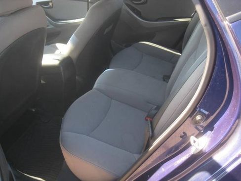 Used 2013 Hyundai Elantra GLS FWD image 10