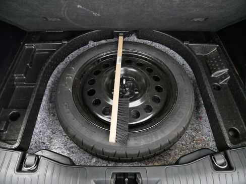 Used 2022 Ford Escape SEL image 13