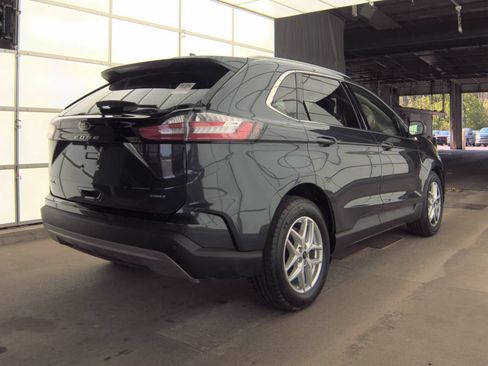 Used 2023 Ford Edge SEL AWD/4WD image 16
