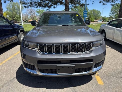 Used 2024 Jeep Grand Cherokee L Limited w/ Luxury Tech Group II AWD/4WD image 4