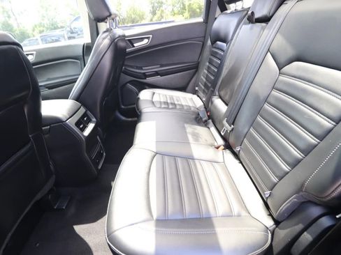 Certified 2023 Ford Edge SEL w/ Convenience Package AWD/4WD image 12