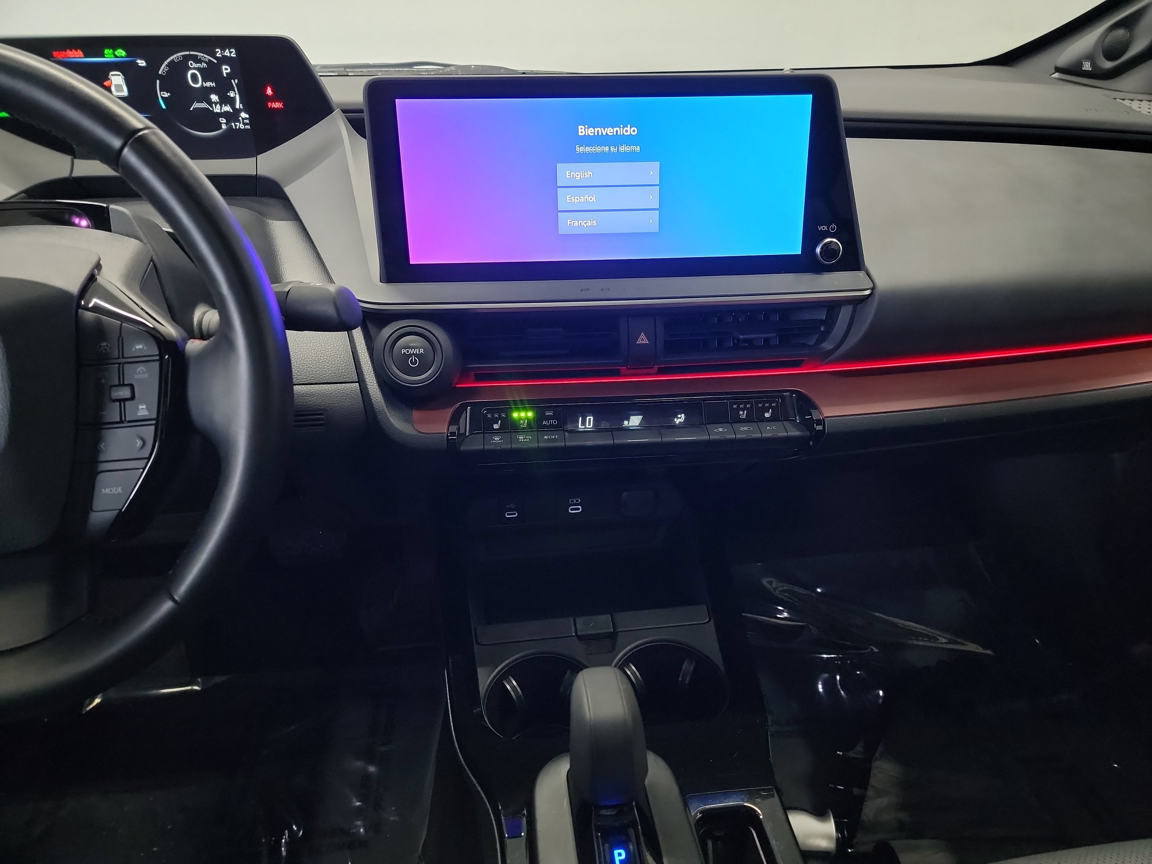 Used 2023 Toyota Prius Prime Premium FWD image 20