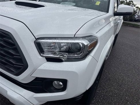 Used 2023 Toyota Tacoma TRD Sport image 10