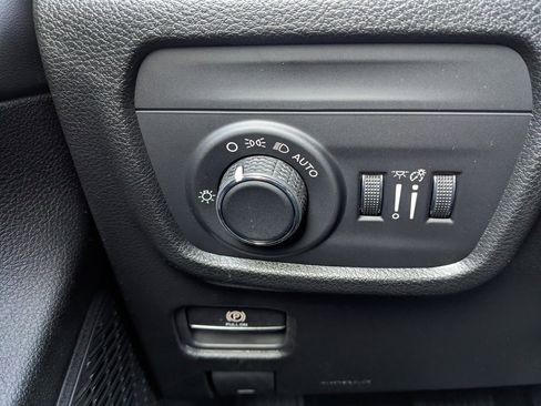 New 2025 Jeep Grand Cherokee Laredo image 45