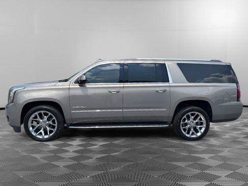 Used 2019 GMC Yukon XL Denali w/ Open Road Package AWD/4WD image 5
