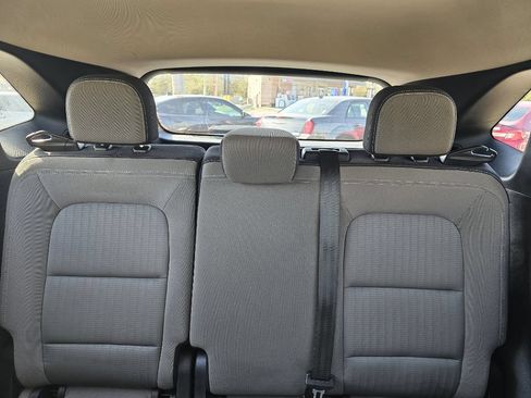 Used 2020 Ford Escape S AWD/4WD image 12