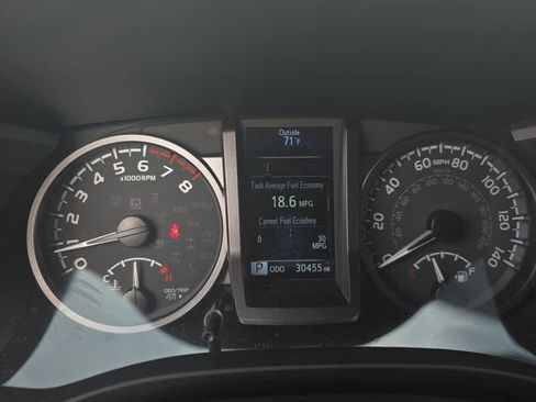 Certified 2023 Toyota Tacoma TRD Sport image 17