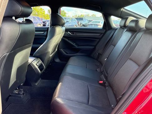 Used 2021 Honda Accord Sport image 12